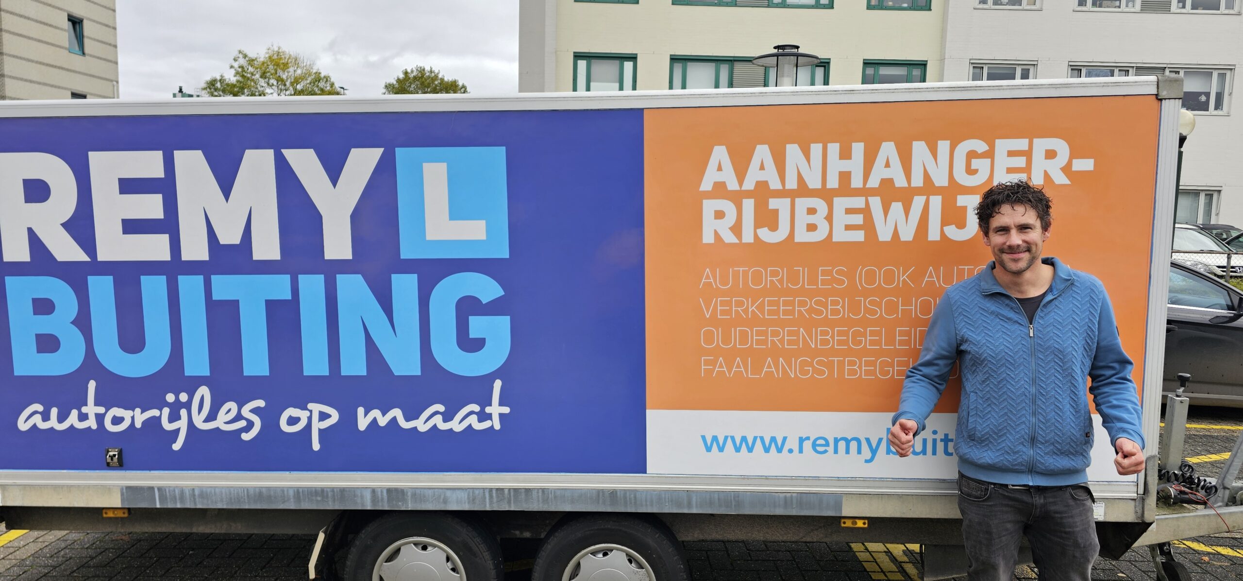 Gefeliciteerd Willem in 1 keer geslaagd voor je E achter B rijbewijs!