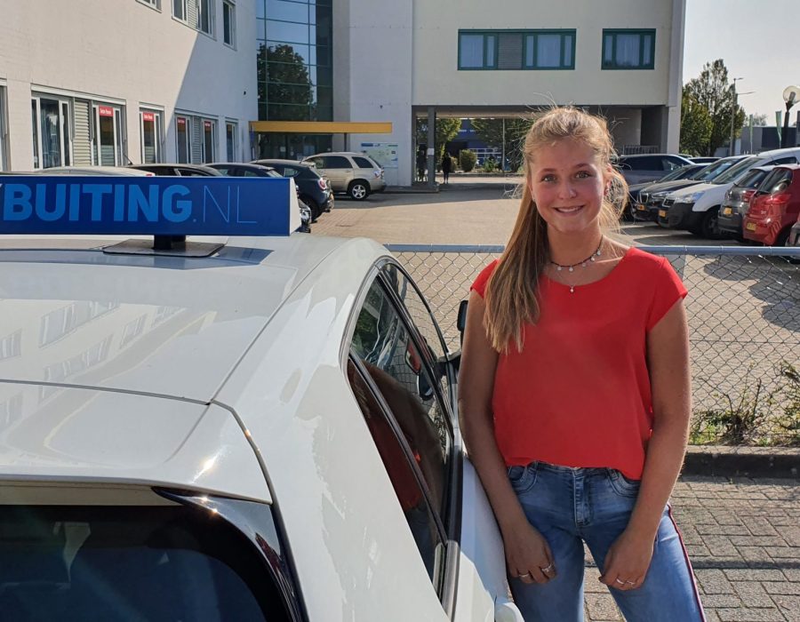Gefeliciteerd Liz met het behalen van je rijbewijs!