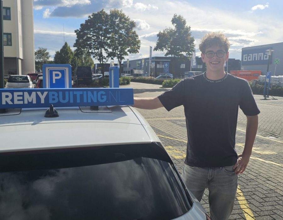 Gefeliciteerd Job in 1 keer geslaagd voor je rijbewijs!